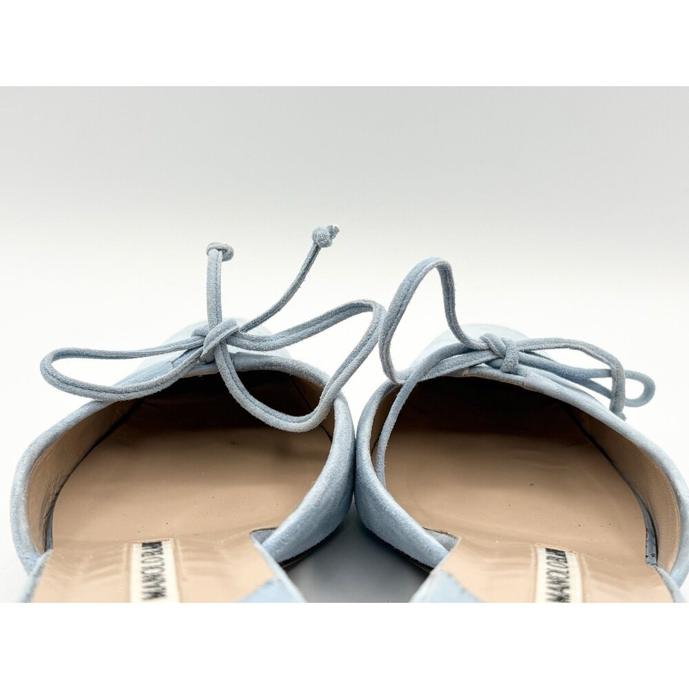 Manolo Blahnik Baby Blue Suede Mules Kitten Heels Bow Accent Size EU 37.5 - Picture 9 of 12
